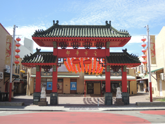 perth chinatown archway